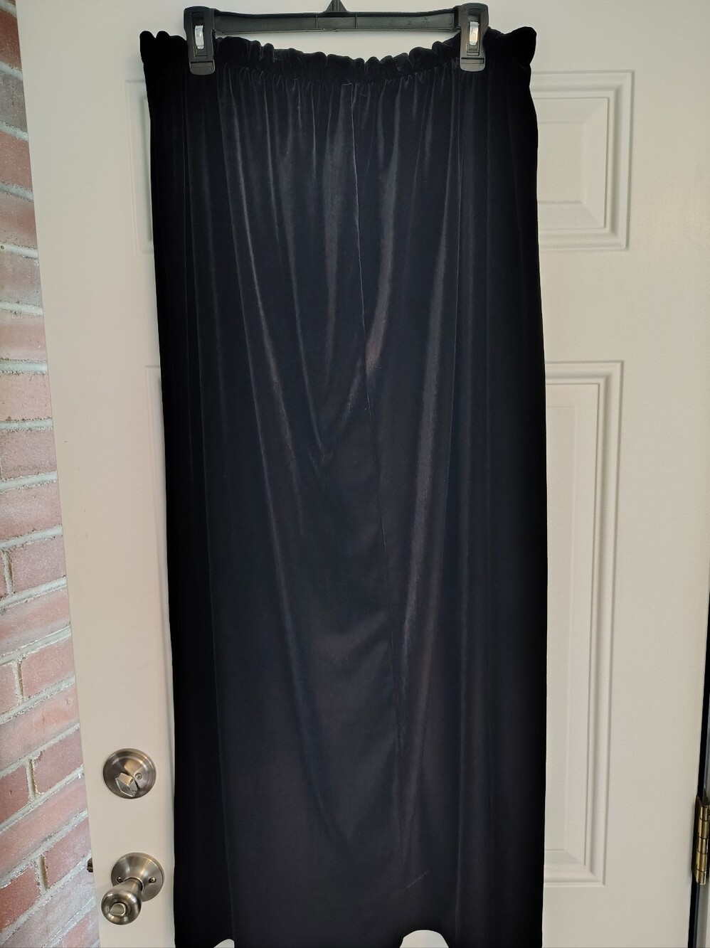 Vintage J.R. Nites Woman Black Velvet Maxi Skirt Plus Size 2X Made in USA Goth